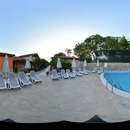 Ozlem Garden Otel 3*