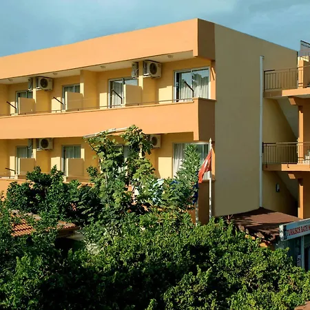 Otel Ozlem Garden 3*